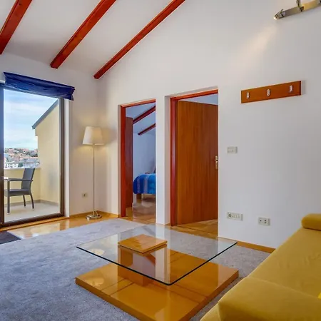 Natali 1, Sea View, | 4 Guests *