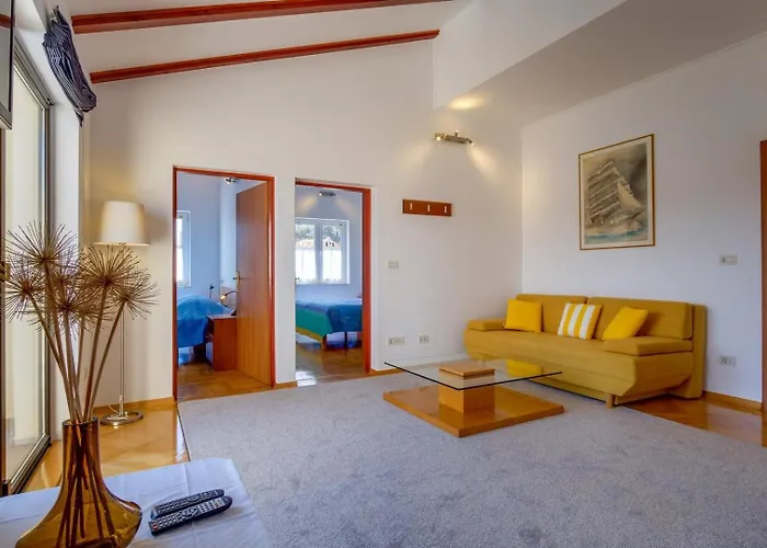 アパート Natali 1, Sea View, | 4 Guests