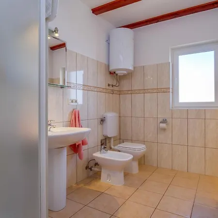 דירה Natali 1, Sea View, | 4 Guests