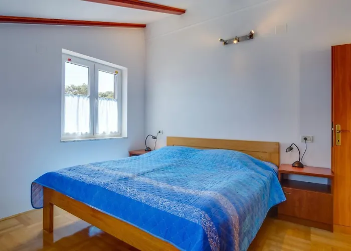 Natali 1, Sea View, | 4 Guests * Mali Lošinj